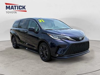 Used 2021 Toyota Sienna XSE