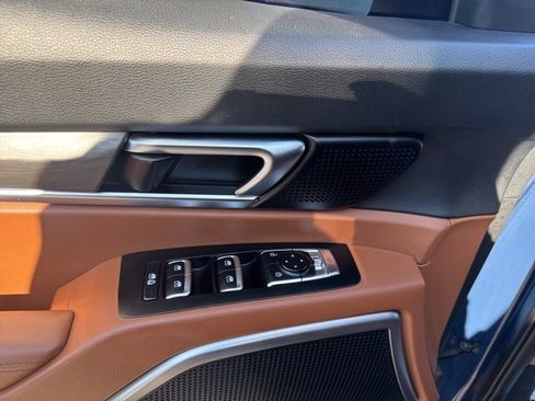 Used 2025 Kia Telluride EX X-Line image 14