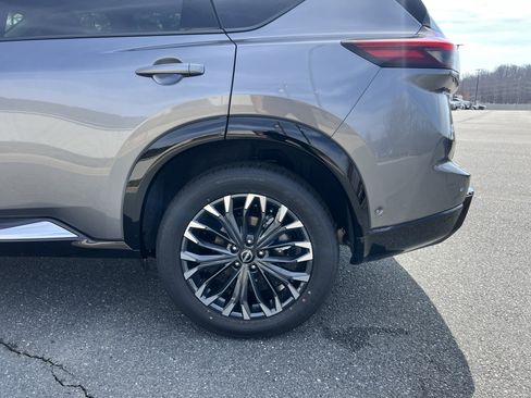 New 2026 Nissan Rogue Platinum image 11