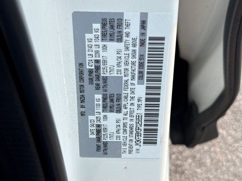 Used 2023 MAZDA CX-5 AWD 2.5 S w/ Select Package image 11