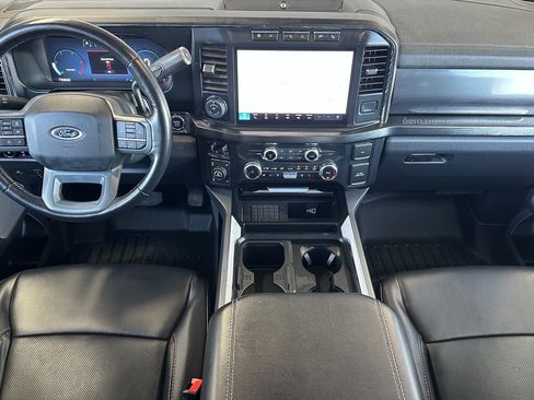 Used 2023 Ford F250 Lariat w/ Lariat Ultimate Package AWD/4WD image 12