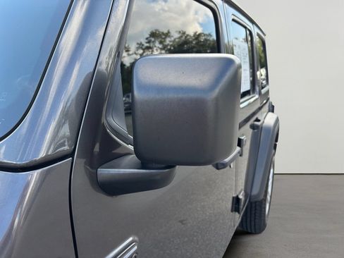 Used 2021 Jeep Wrangler Unlimited Sport AWD/4WD image 11