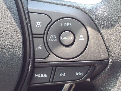 Used 2026 Toyota Corolla LE FWD image 23