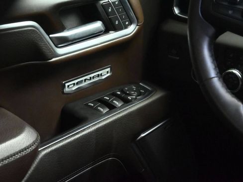 Used 2024 GMC Sierra 1500 Denali w/ Denali Reserve Package AWD/4WD image 41