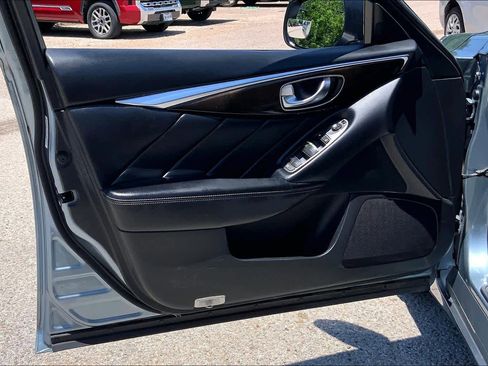 Used 2018 INFINITI Q50 Luxe AWD/4WD image 21
