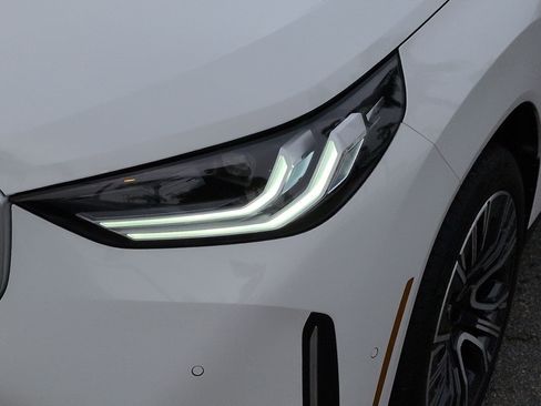 Used 2025 BMW X3 xDrive30i w/ Convenience Package image 6