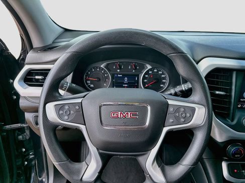 Used 2022 GMC Acadia SLE w/ Driver Convenience Package FWD image 13