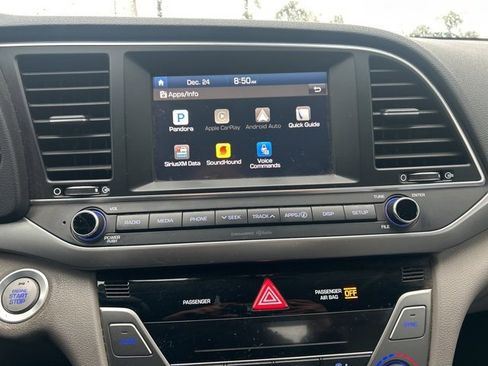 Used 2017 Hyundai Elantra SE w/ SE A/T Tech Package 03 image 10