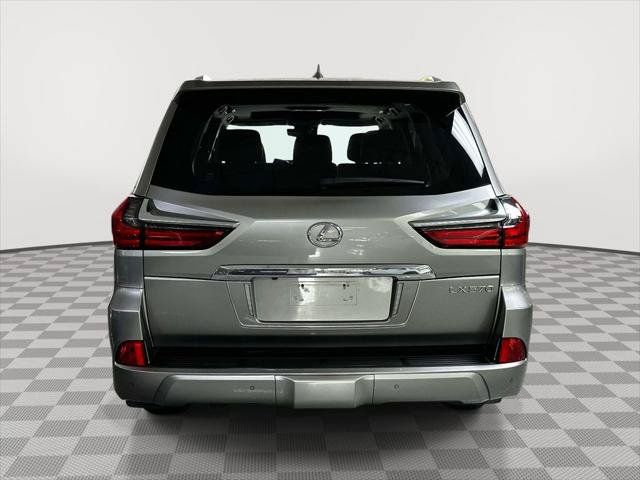 Used 2018 Lexus LX 570 4WD image 4