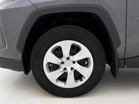 Used 2023 Toyota RAV4 LE AWD/4WD image 26