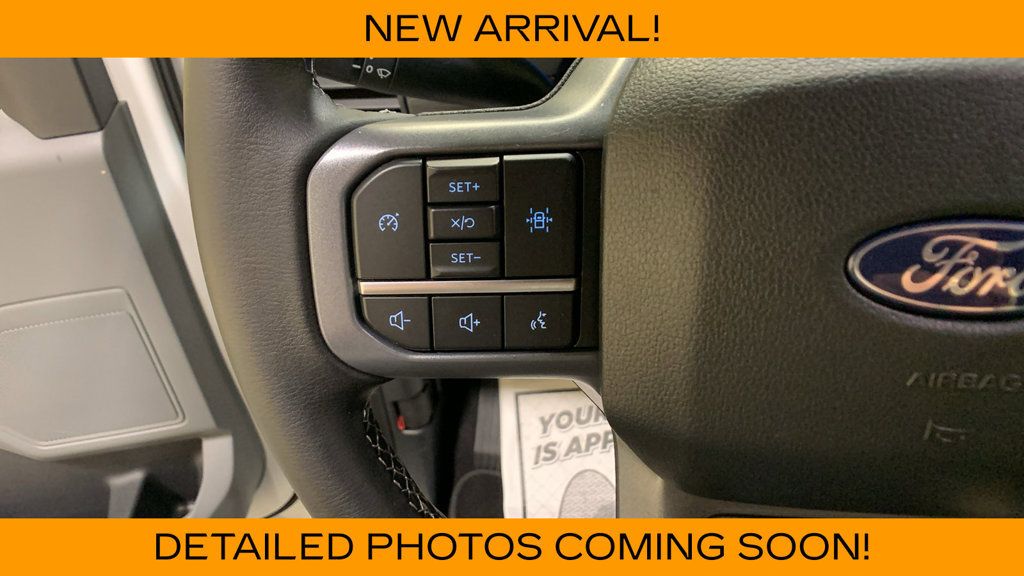 Used 2025 Ford F150 Lightning XLT AWD/4WD image 33