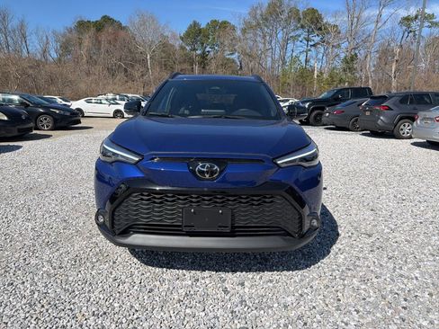 Used 2025 Toyota Corolla Cross AWD Hybrid w/ Convenience Package image 8