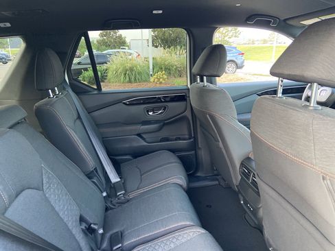 New 2025 Honda Pilot Sport image 26