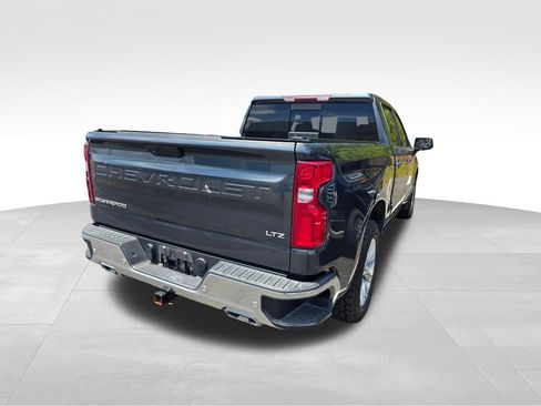 Used 2021 Chevrolet Silverado 1500 LTZ w/ LTZ Convenience Package II AWD/4WD image 16