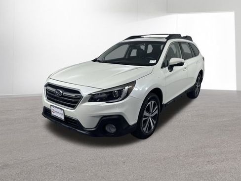 Used 2018 Subaru Outback 2.5i Limited image 24