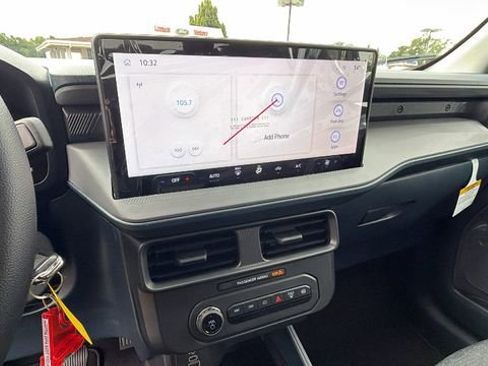 New 2026 Ford Maverick XL FWD image 25