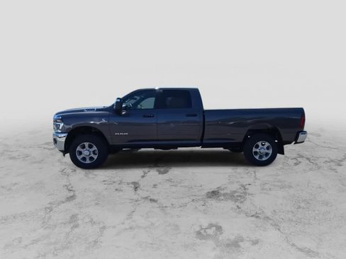 New 2025 RAM 2500 Big Horn image 5