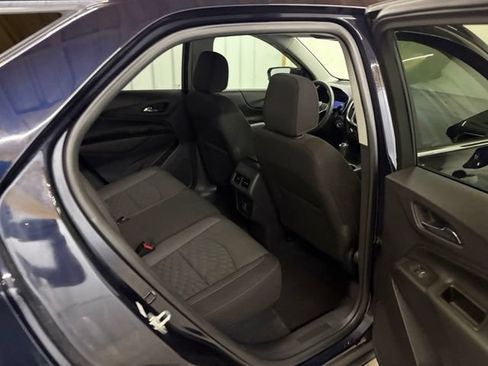 Used 2021 Chevrolet Equinox LT FWD image 12