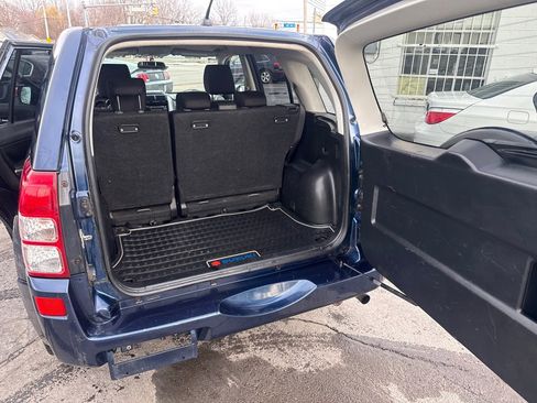 Used 2010 Suzuki Grand Vitara Premium image 14