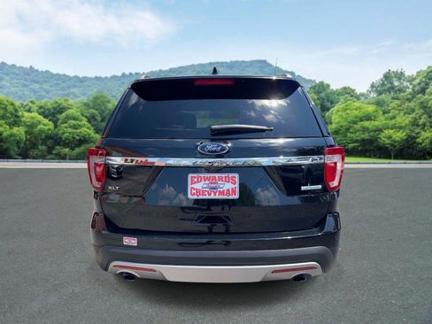 Used 2017 Ford Explorer XLT FWD image 22
