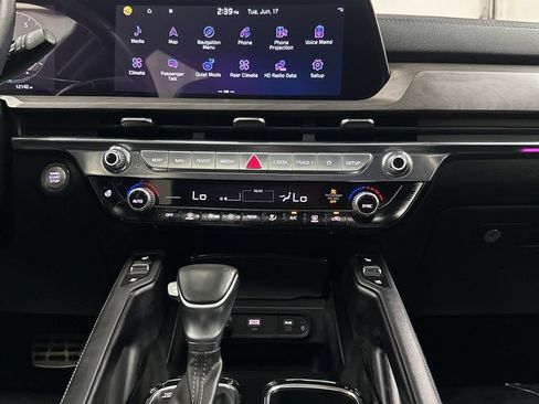 Used 2024 Kia Telluride SX X-Line AWD/4WD image 24