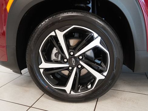 Used 2023 Chevrolet TrailBlazer RS w/ Convenience Package FWD image 15