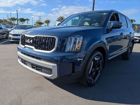 New 2025 Kia Telluride EX image 7