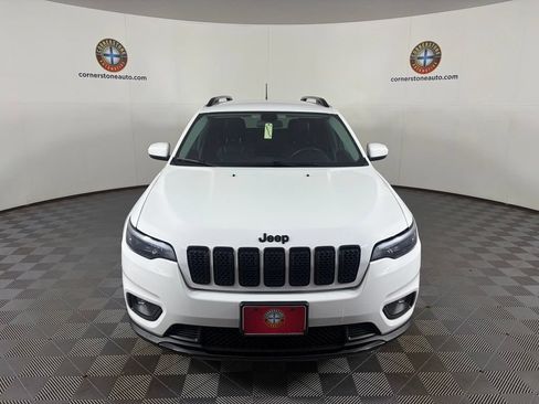 Used 2019 Jeep Cherokee Latitude Plus AWD/4WD image 17