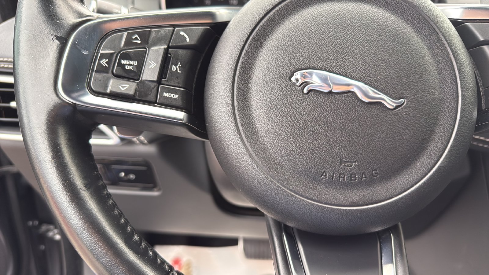 Used 2018 Jaguar F-PACE R-Sport AWD/4WD image 14