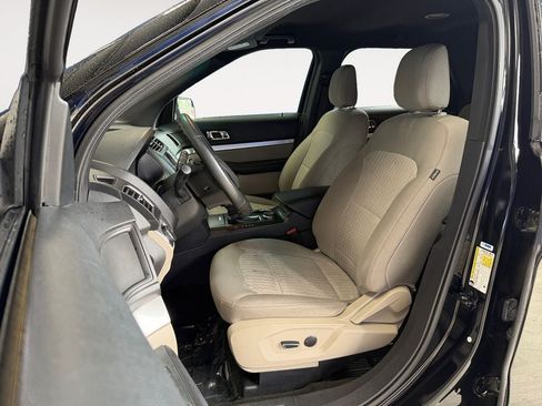 Used 2018 Ford Explorer 4WD image 6