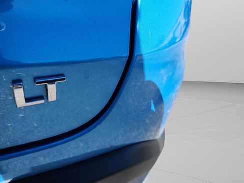 Used 2025 Chevrolet Trax LT w/ Driver Confidence Package image 30