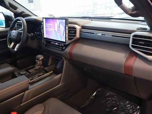 Used 2026 Toyota Sequoia Capstone AWD/4WD image 8