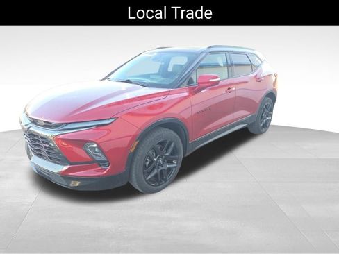 Used 2023 Chevrolet Blazer RS w/ Driver Confidence II Package AWD/4WD image 9