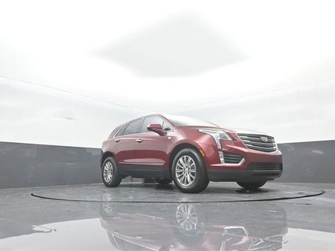 Used 2018 Cadillac XT5 Luxury w/ Driver Awareness Package image 27