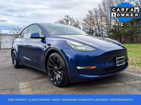Used 2023 Tesla Model Y Performance AWD/4WD image 1