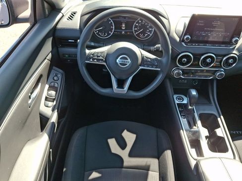 Certified 2023 Nissan Sentra SV FWD image 11