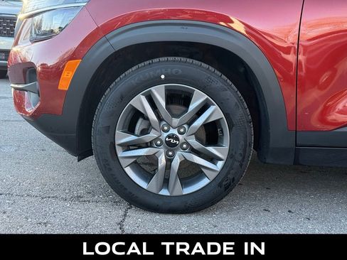 Certified 2023 Kia Seltos S w/ Navigation Package image 5