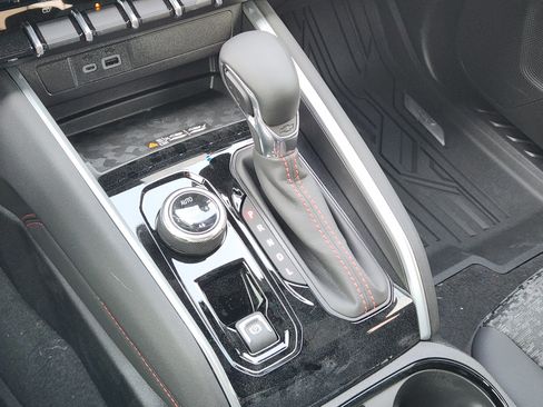 New 2026 Chevrolet Colorado Z71 image 16