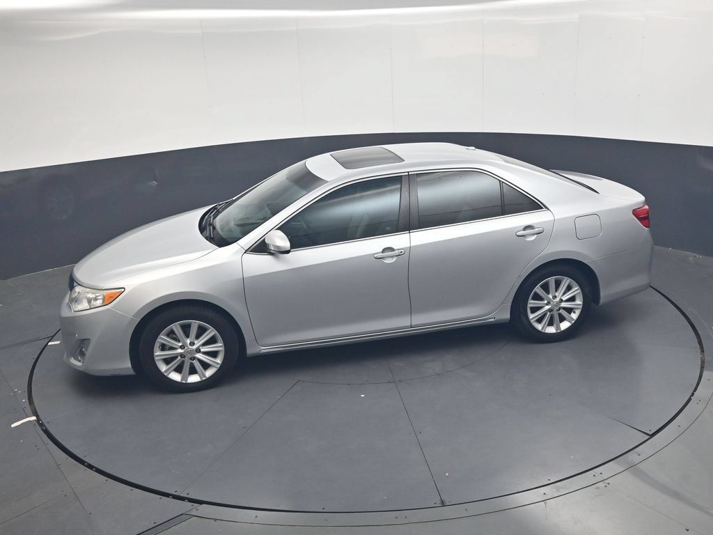 Used 2012 Toyota Camry XLE FWD image 24
