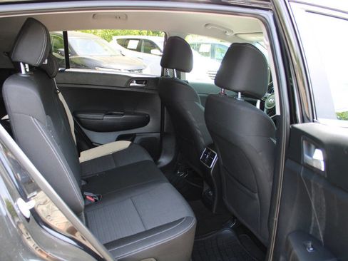 Used 2017 Kia Sportage LX w/ LX Popular Package FWD image 27