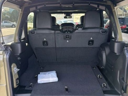 New 2026 Jeep Wrangler Unlimited Rubicon 392 image 11