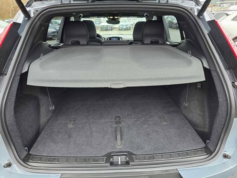 Certified 2023 Volvo XC40 Recharge Ultimate image 14