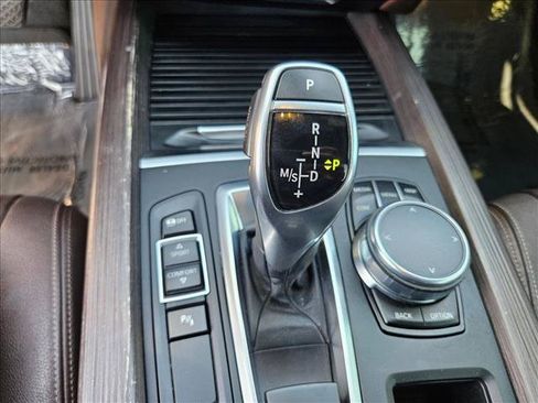 Used 2018 BMW X5 sDrive35i RWD image 12