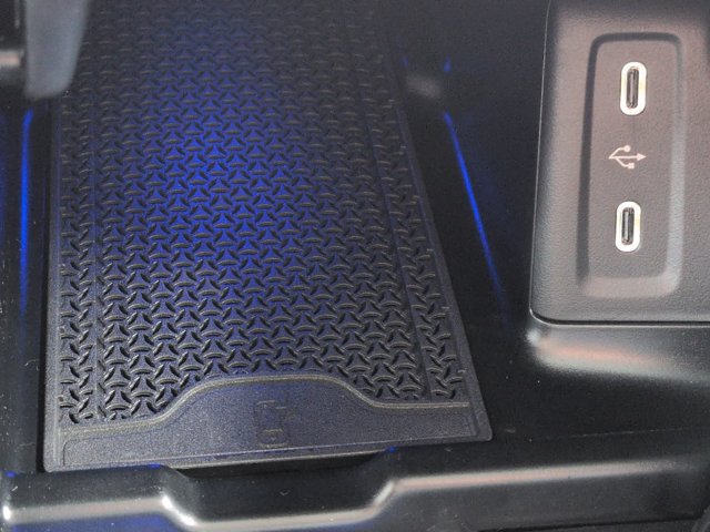 Certified 2026 Mercedes-Benz GLC 300 image 23