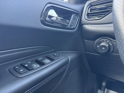 Used 2022 Dodge Durango GT image 28