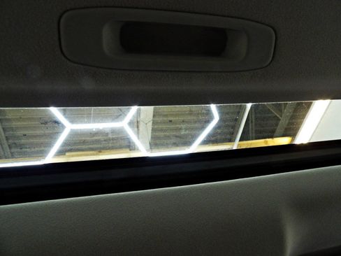 Used 2013 Lexus ES 350 w/ Premium Pkg FWD image 19