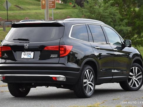 Used 2016 Honda Pilot Touring image 5