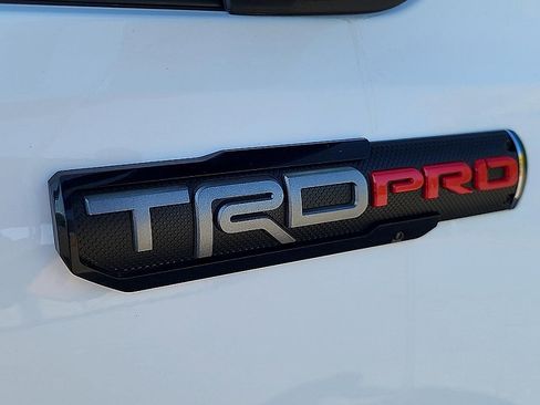 Used 2021 Toyota Tacoma TRD Pro AWD/4WD image 37