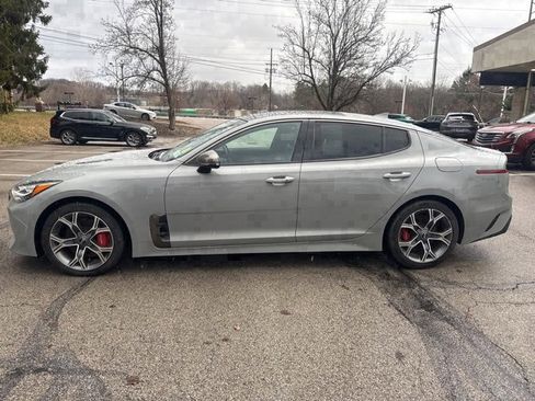 Used 2019 Kia Stinger GT1 image 2