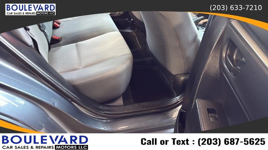 Used 2016 Toyota Corolla L FWD image 31